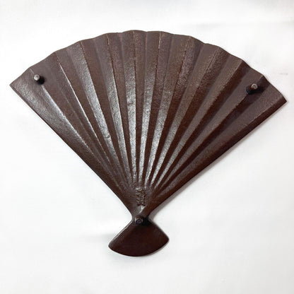 Japanese cast iron coaster / teapot holder / nabeoki - hand fan