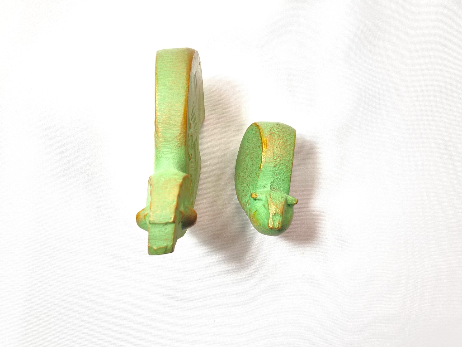 Vintage zodiac sign iron cast statuette - set of 2 sheep