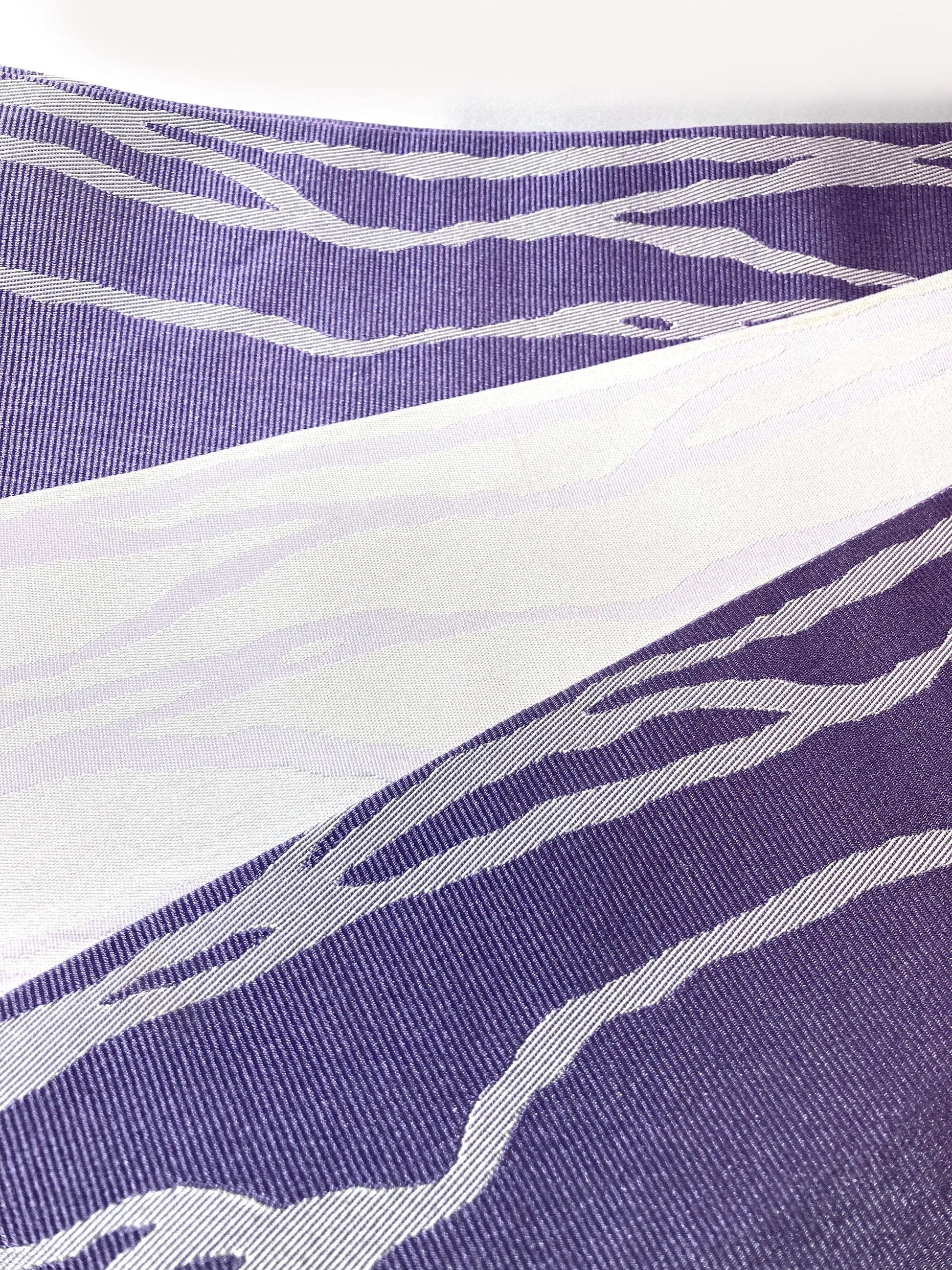 Reversible Japanese hanhaba obi - dark and light purple marble veins