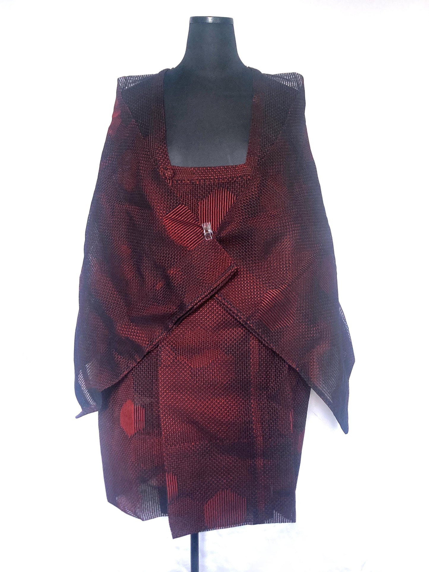 Vintage Japanese kimono coat - summer see-through short michiyuki with black and red pattern