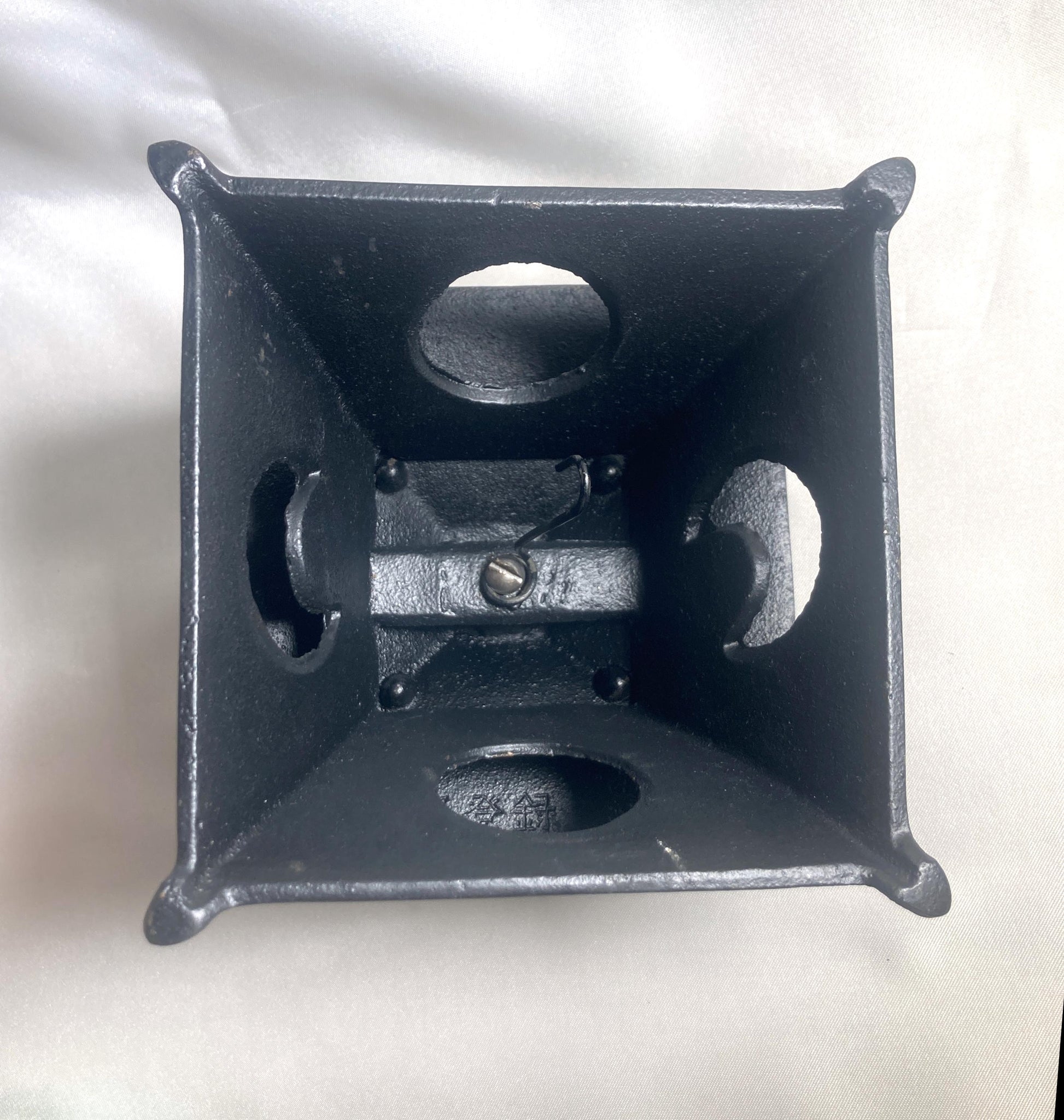 Cast iron wind chime (fuurin) - moon lantern and a monkey (small size)