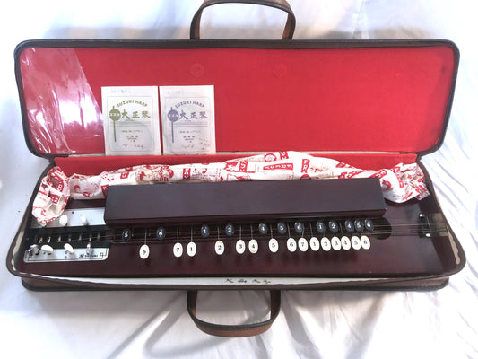 Vitnage Japanese harp - Suzuki Matsu - acoustic taishogoto harp with soft case