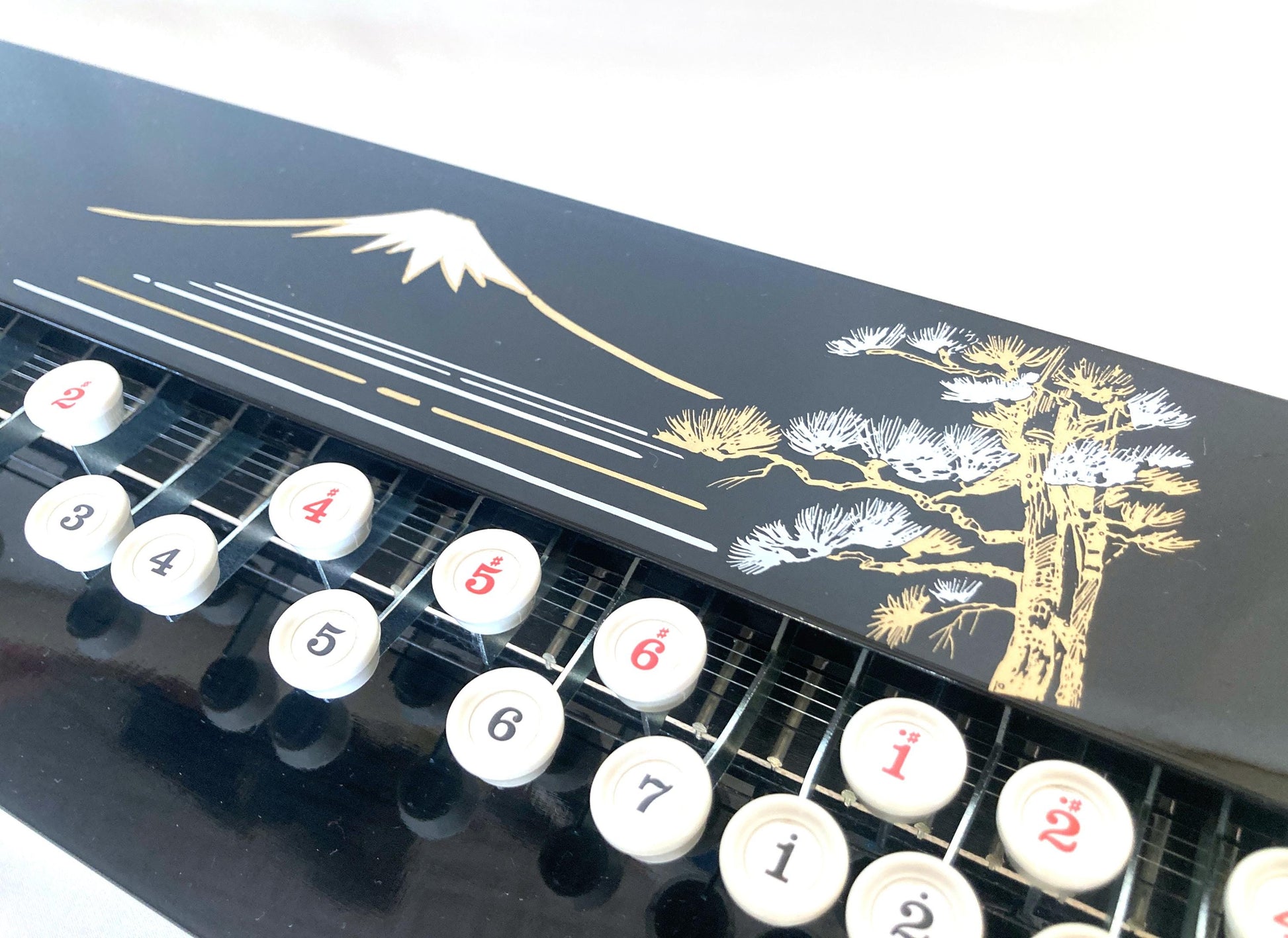Traditional Japanese instrument taishōgoto (大正琴) with soft case - 5 string harp with an image of Mt.Fuji