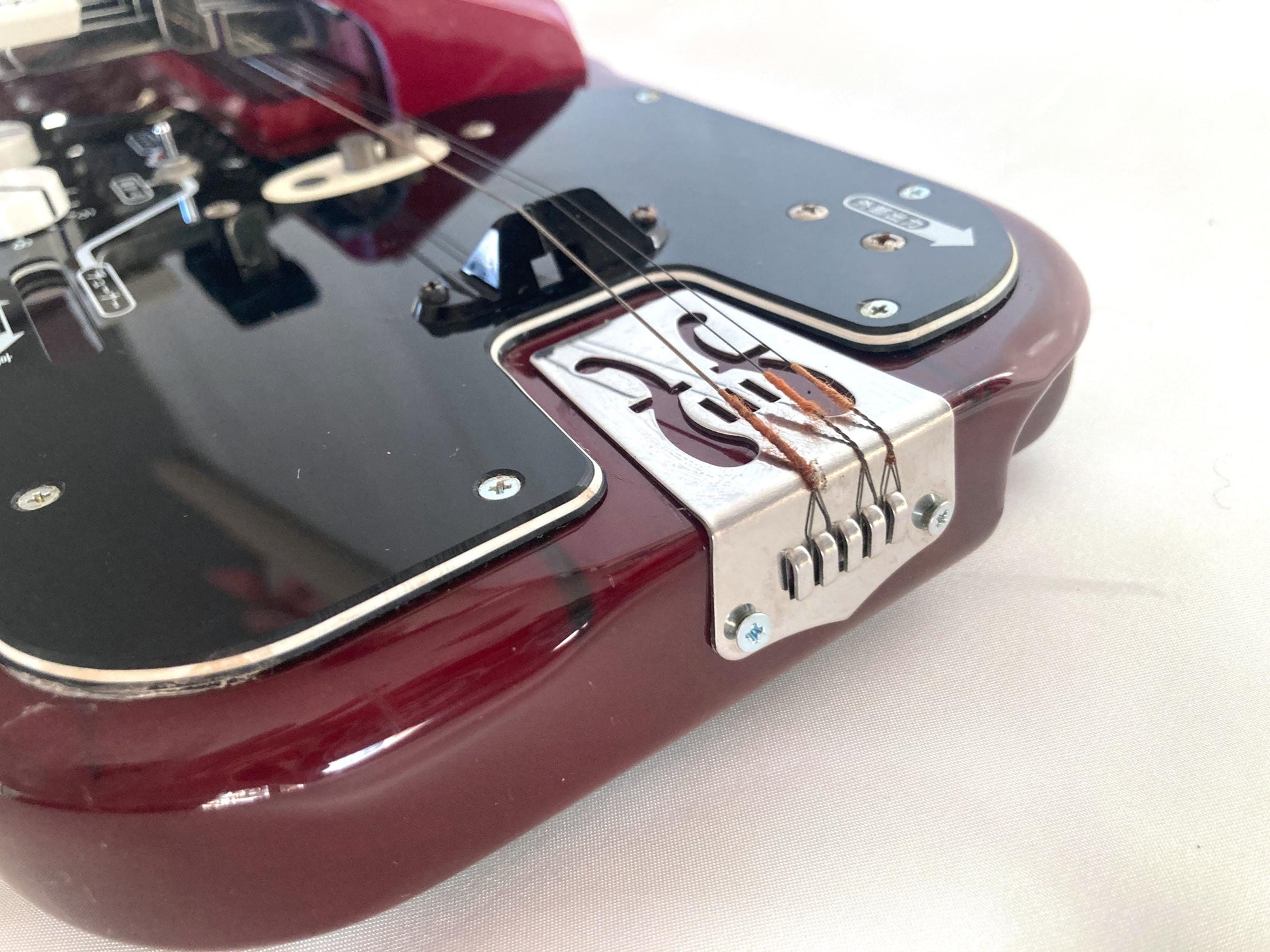 Taishōgoto harp (大正琴) with hard case - Suzuki Ran Electric