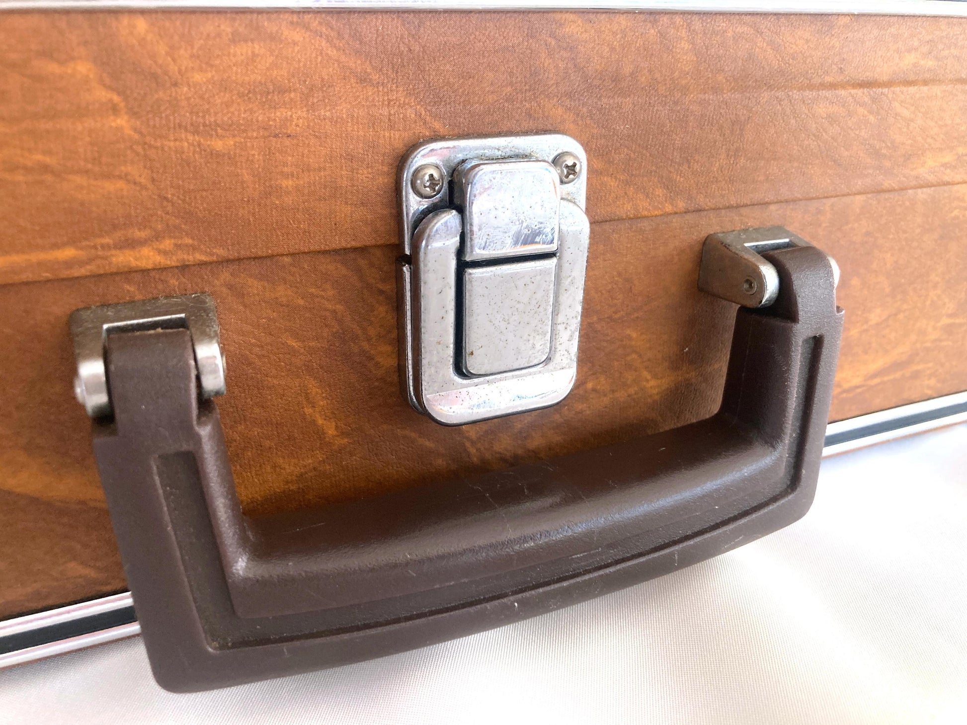 Taishōgoto harp (大正琴) "Momiji" with tone and volume adjustment in a hard case