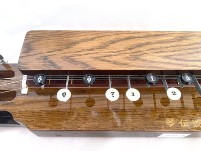 Taishōgoto harp (大正琴) "Momiji" with tone and volume adjustment in a hard case