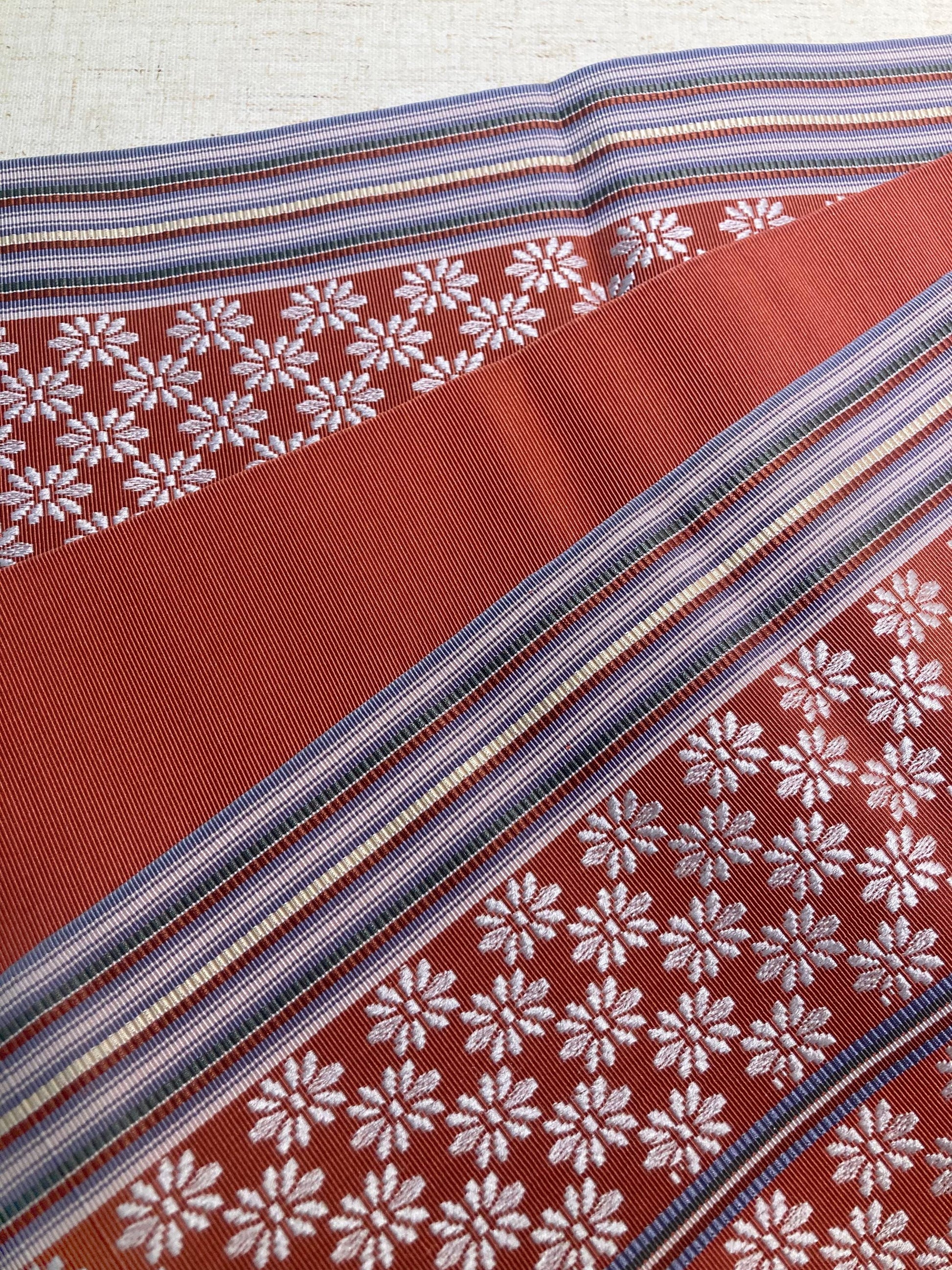 Elegant Japanese hanhaba obi - silk - coral pink with white daisies