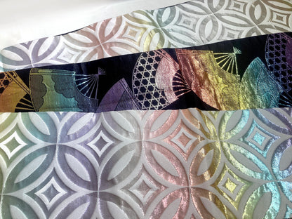 Reversible hanhaba obi - Black and white with rainbow pattern - obi for dancing