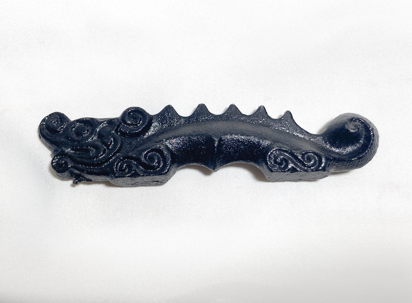 Japanese iron cast paperweight and brush rest - dragon