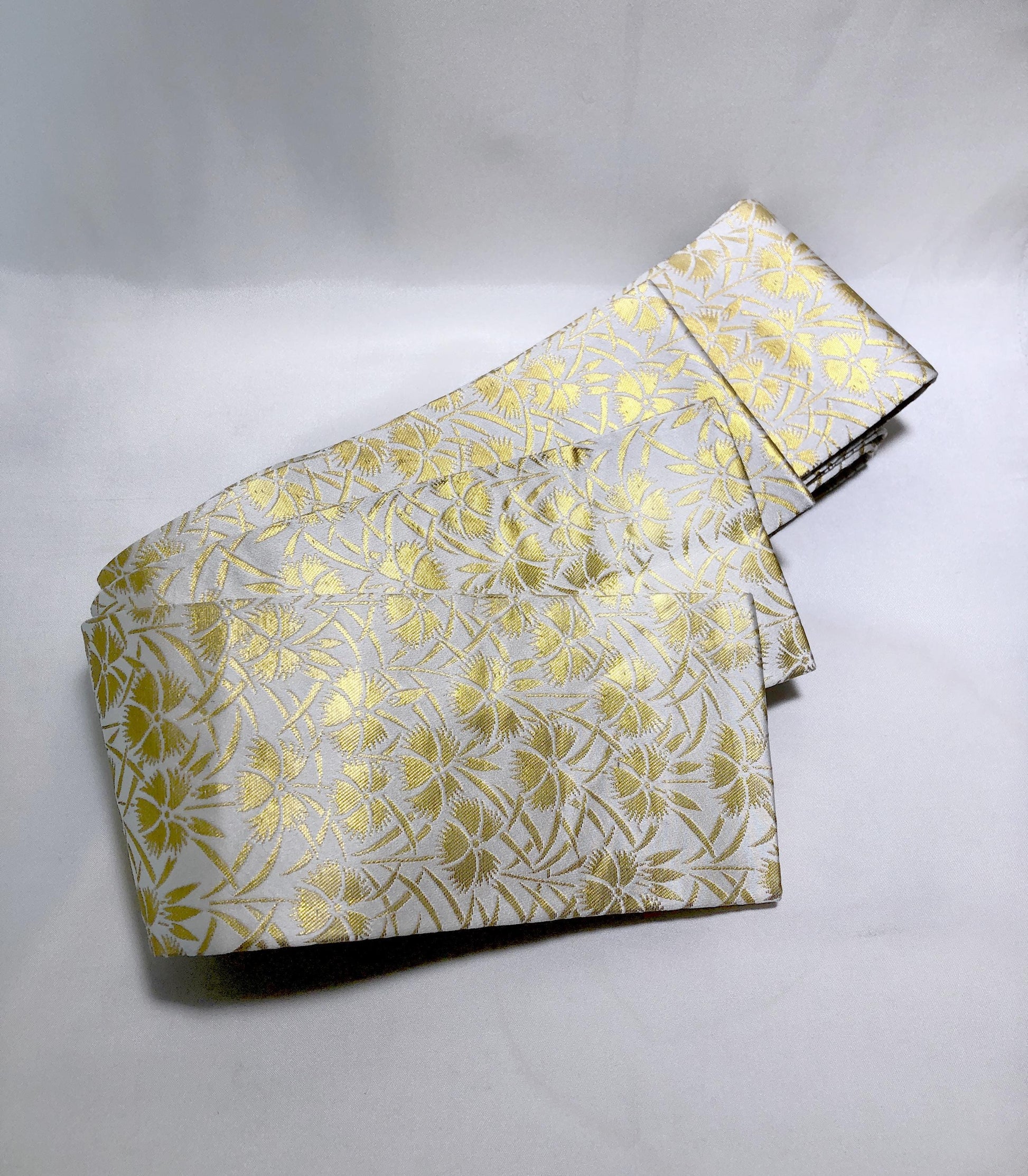 Festive narrow obi - golden and white floral pattern
