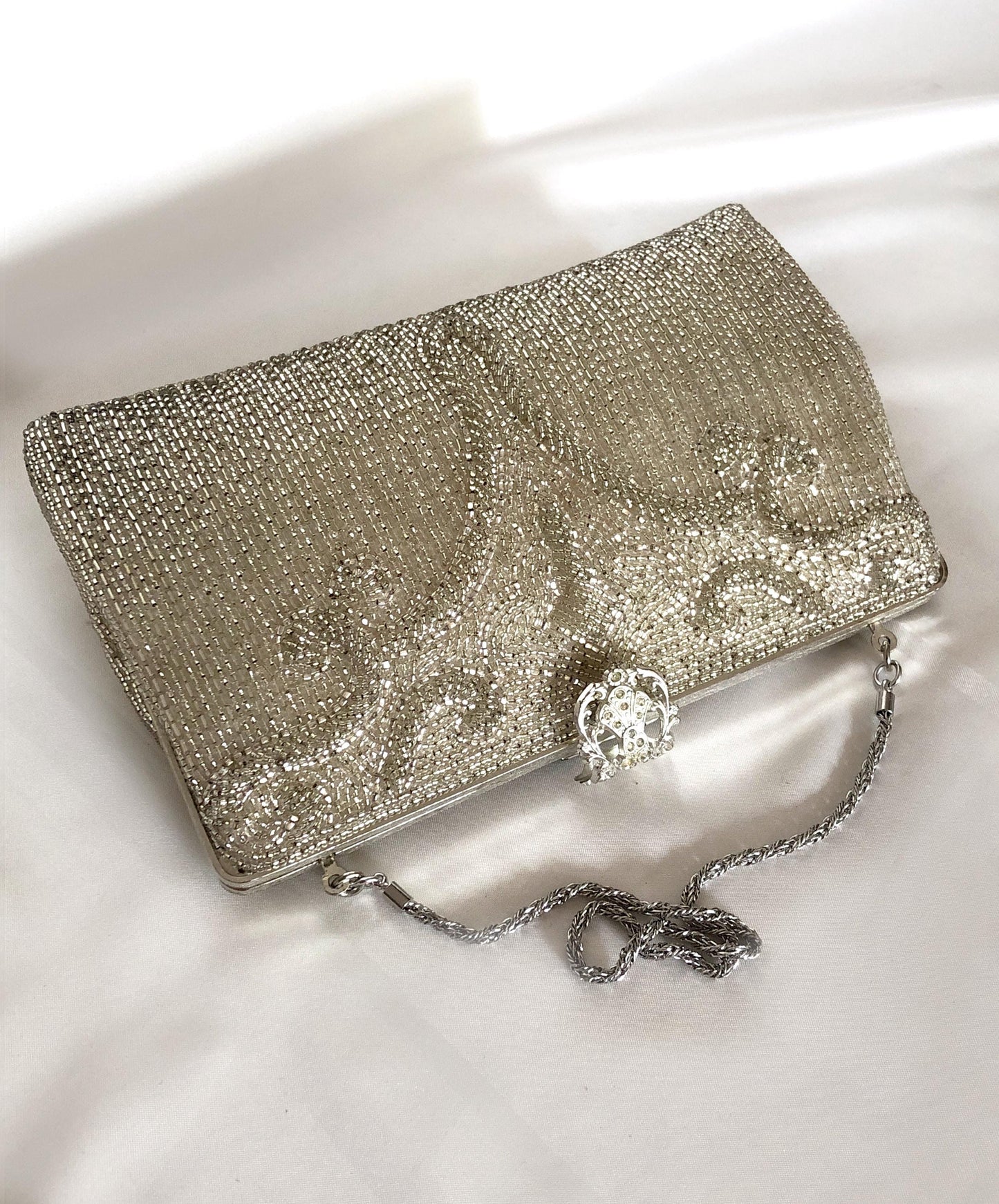 Vintage kimono handbag - 2-way beaded silver with ornamental clasp
