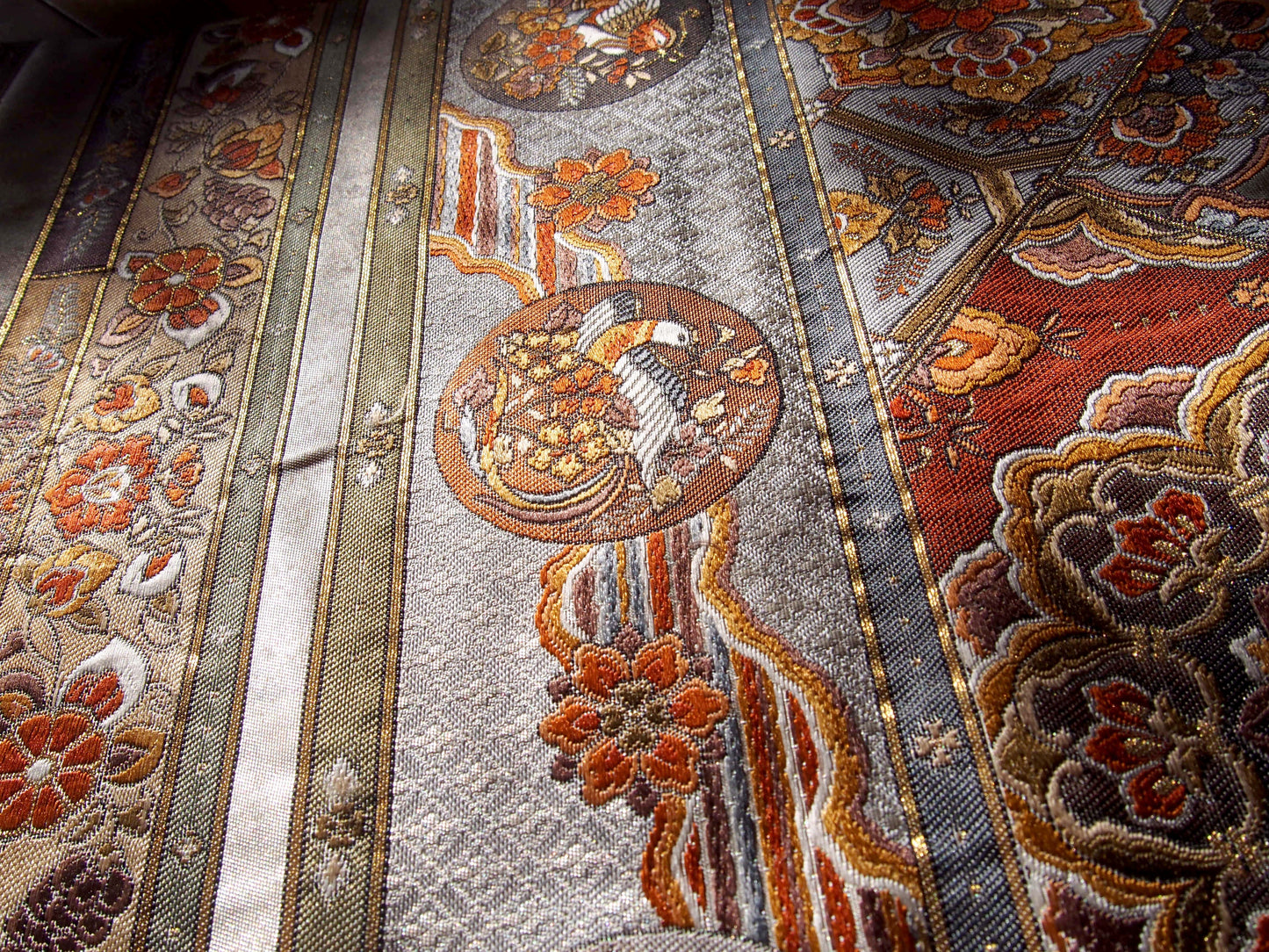 Fukuro Obi – brushed silver with mandarin ducks pattern