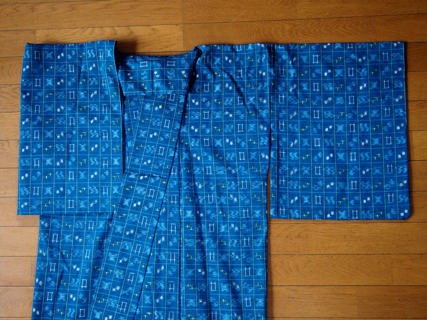 Men's Kimono — chequered blue