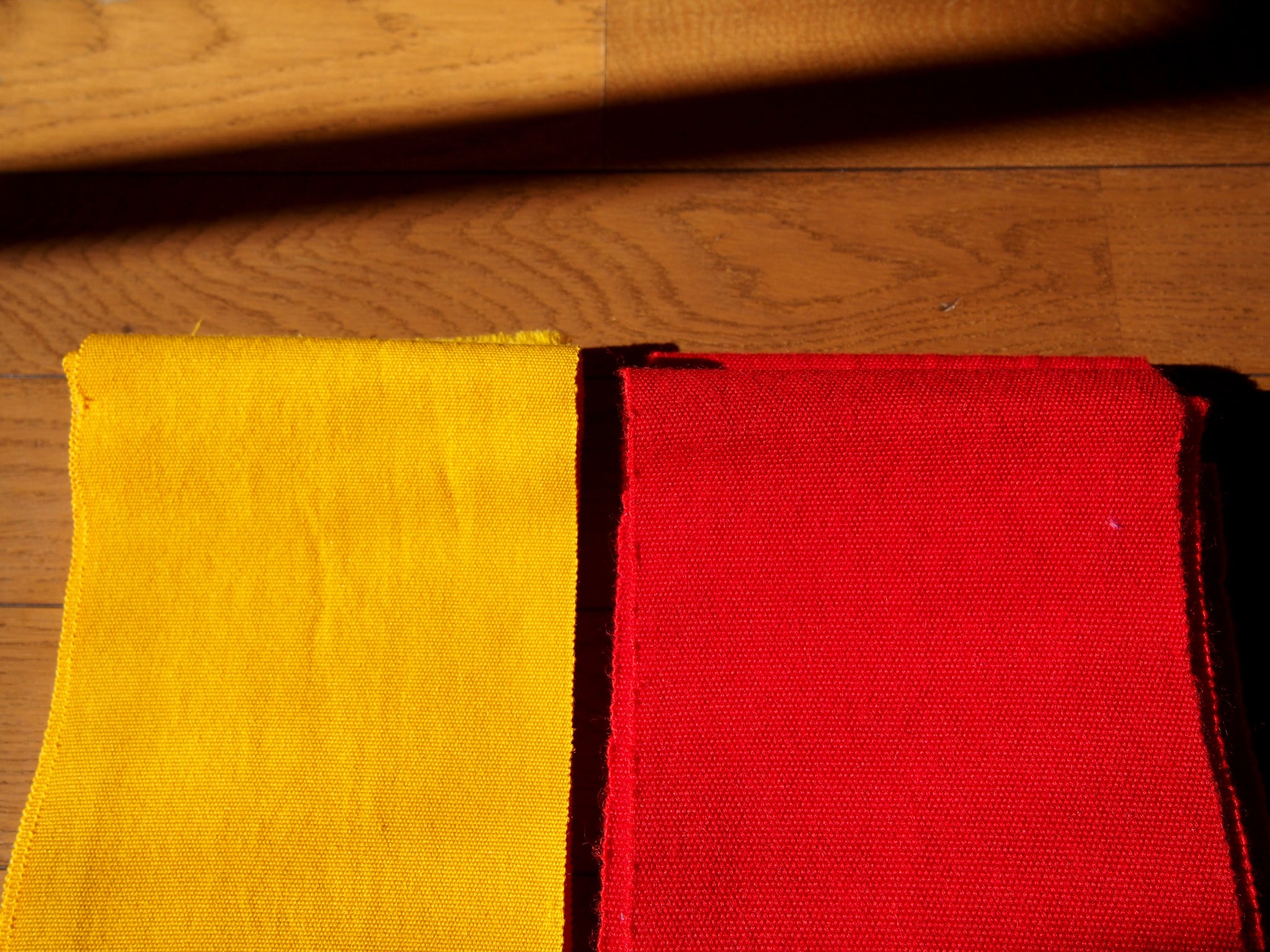 Hanhaba obi- woolen red and yellow (set of 2)