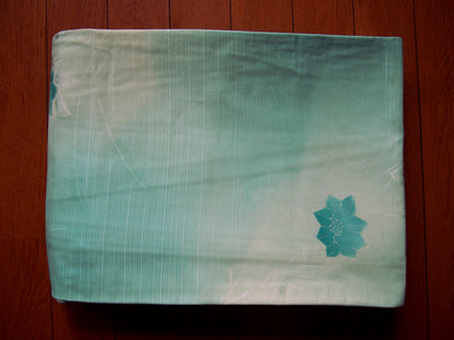 Kimono – mint green with flowers