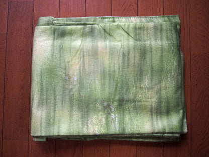 Vintage Kimono – farmhouses on spring green