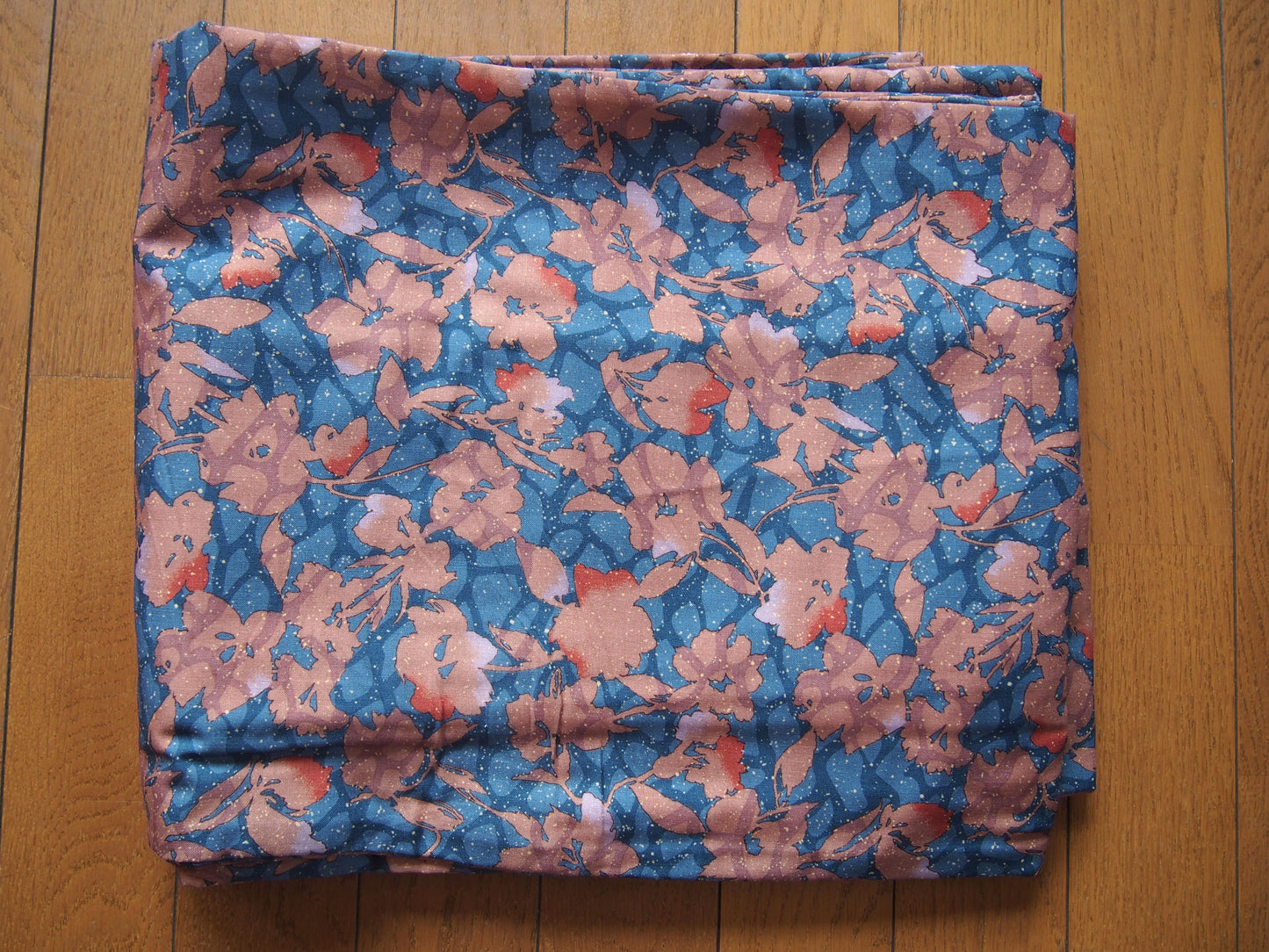 Kimono – steel blue with floral motifs