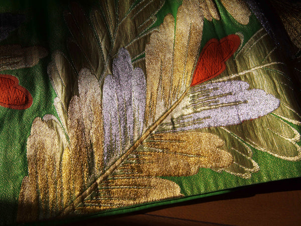 Fukuro obi- vivd green w/oak leaves