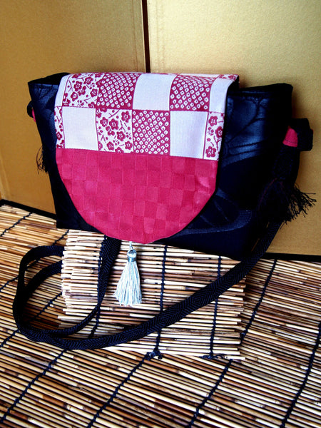 Upcycled kimono shoulder bag (mini)