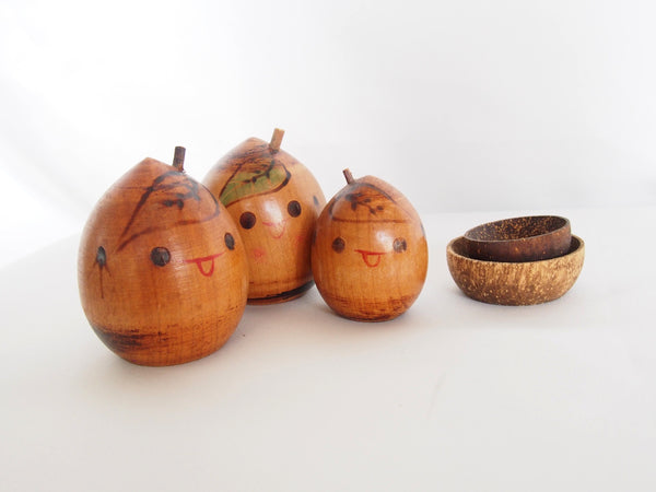 Wooden kokeshi doll set-  an acorn family