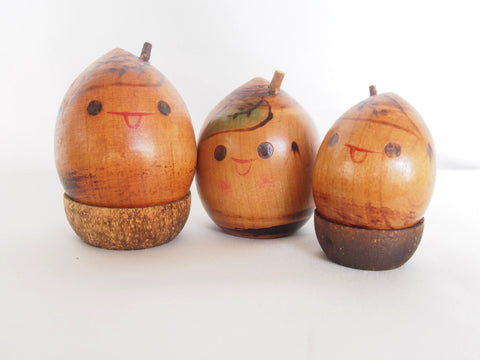 Wooden kokeshi doll set-  an acorn family