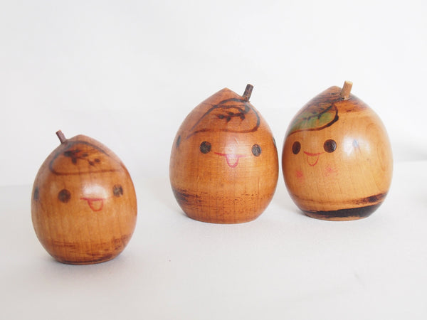 Wooden kokeshi doll set-  an acorn family