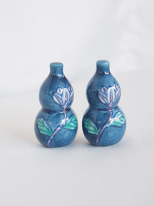 Gourd shaped ceramic hashioki - hand painted, set of 2