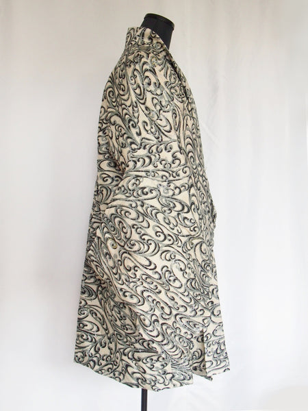 Vintage Japanese kimono coat  - gray and black billowing waves with golden accents haori