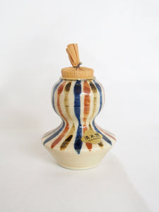 Kyomizu ware miniature shichimi spice container