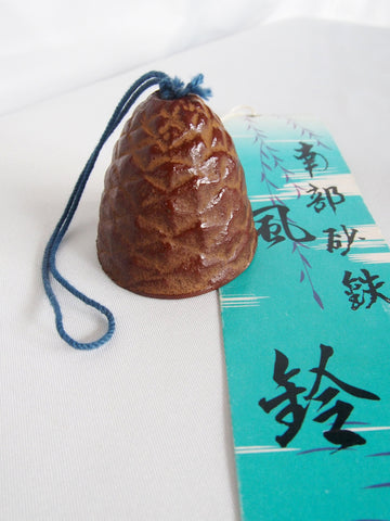 Cast iron wind chime (fuurin) - pine cone