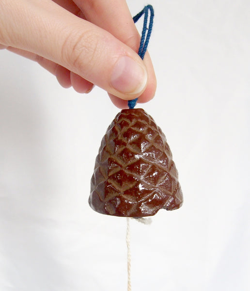 Cast iron wind chime (fuurin) - pine cone