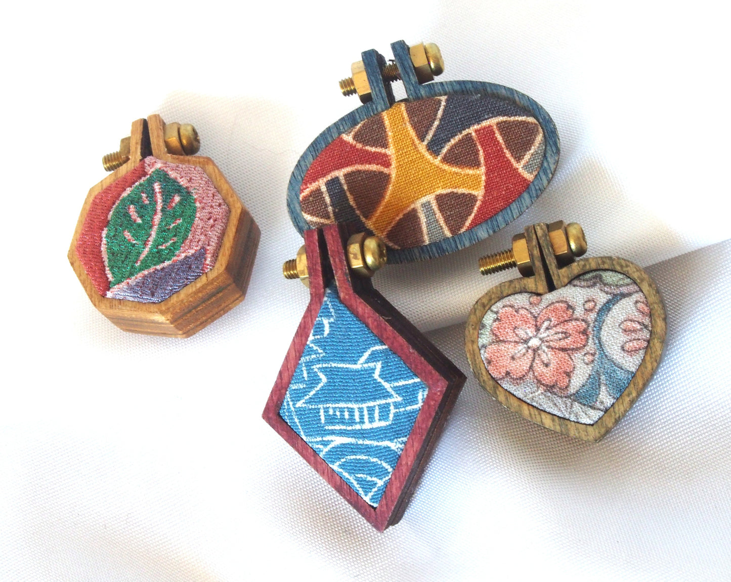 Handmade kimono brooch - wood and silk - various mini shapes