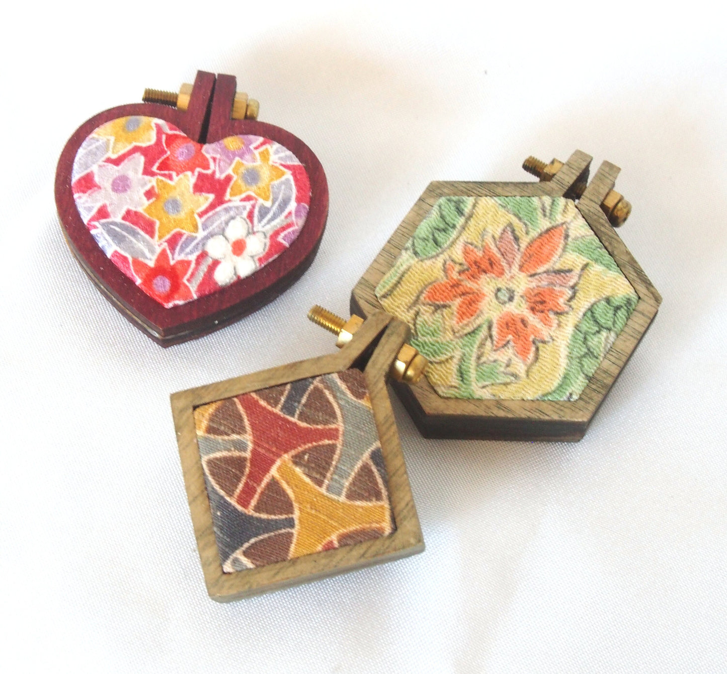 Handmade kimono brooch - wood and silk - various shapes