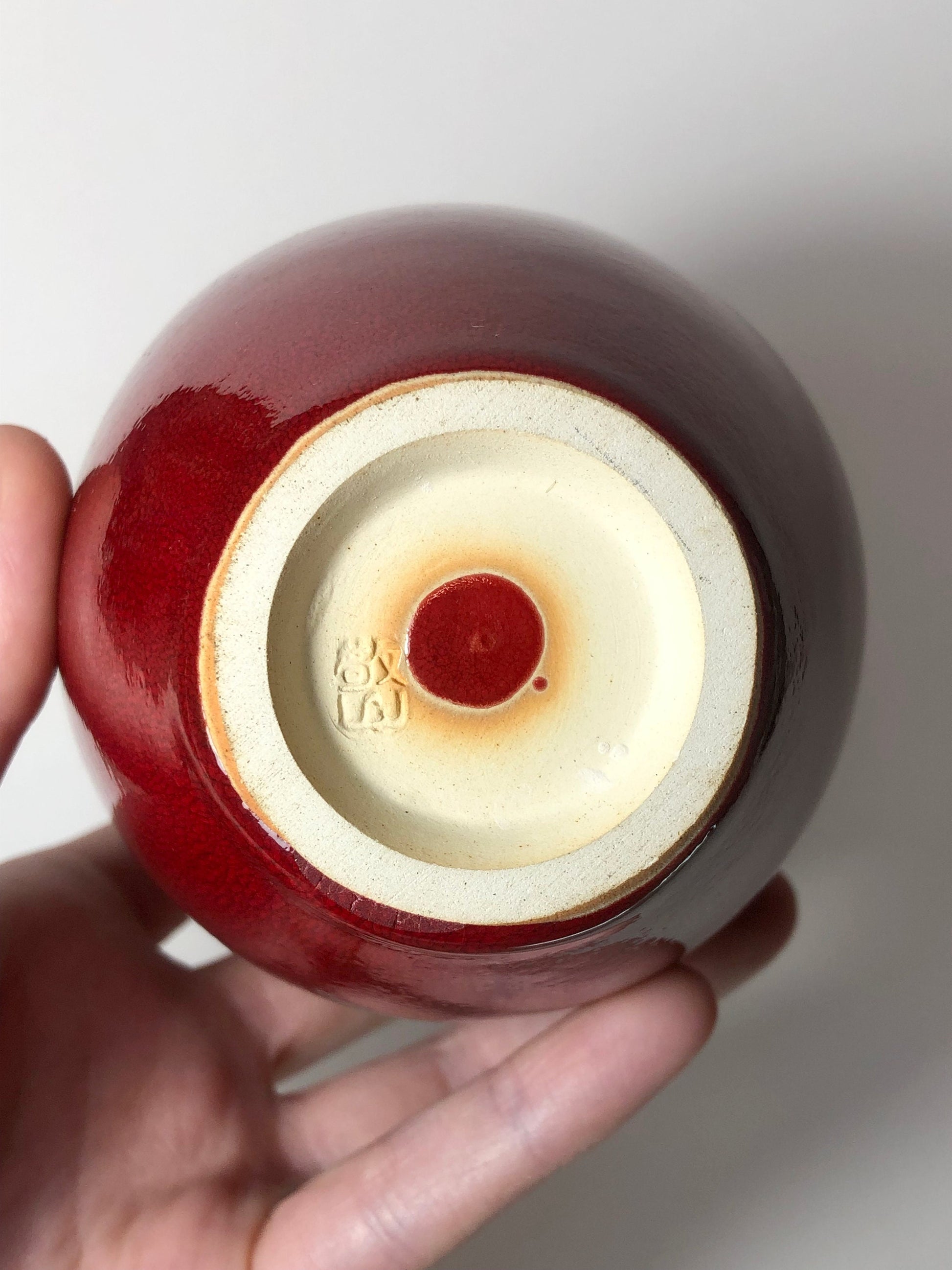 Japanese single bud vase - blood-red glaze "Keizan"