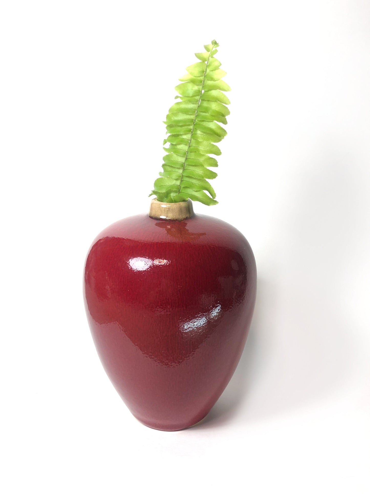 Japanese single bud vase - blood-red glaze "Keizan"