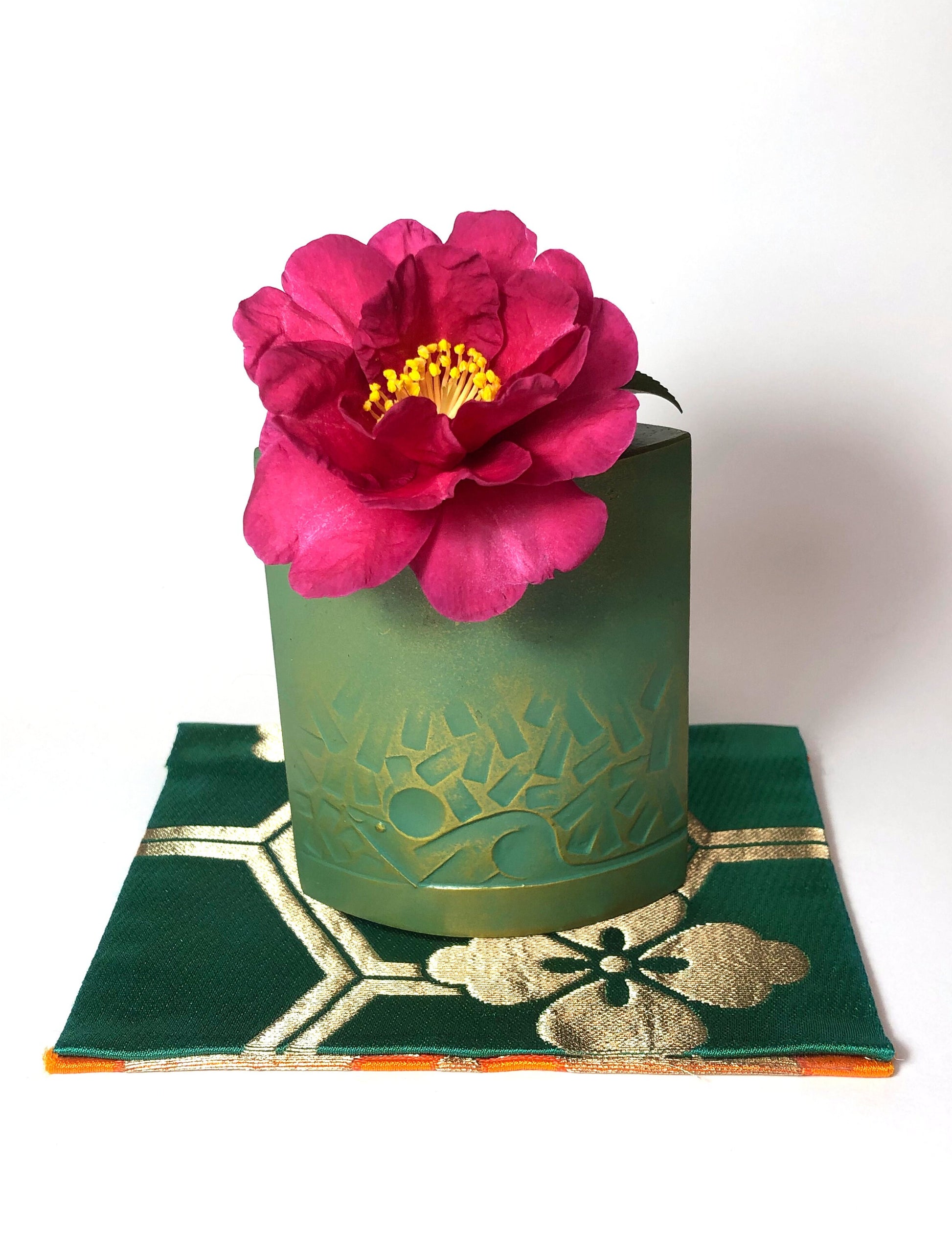 Japanese iron cast single bud vase - zodiac mouse