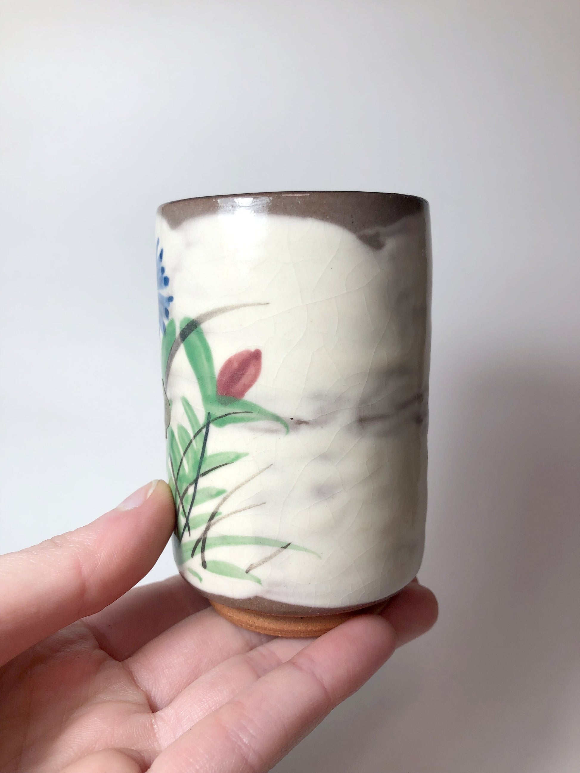 Japanese Kyomizuyaki tea cup - nadeshiko