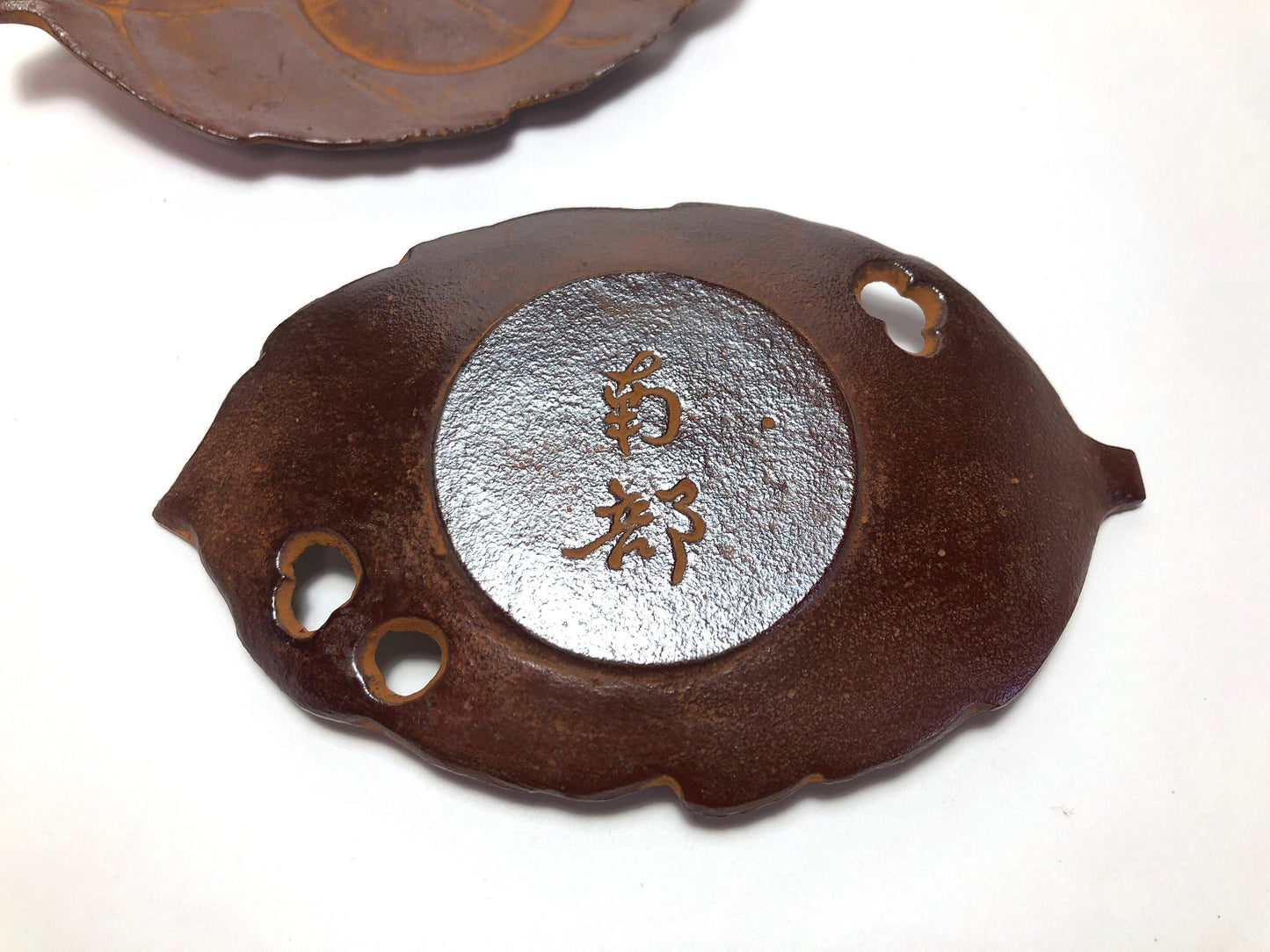 Iron cast mini plates - cup saucers - fallen leaves