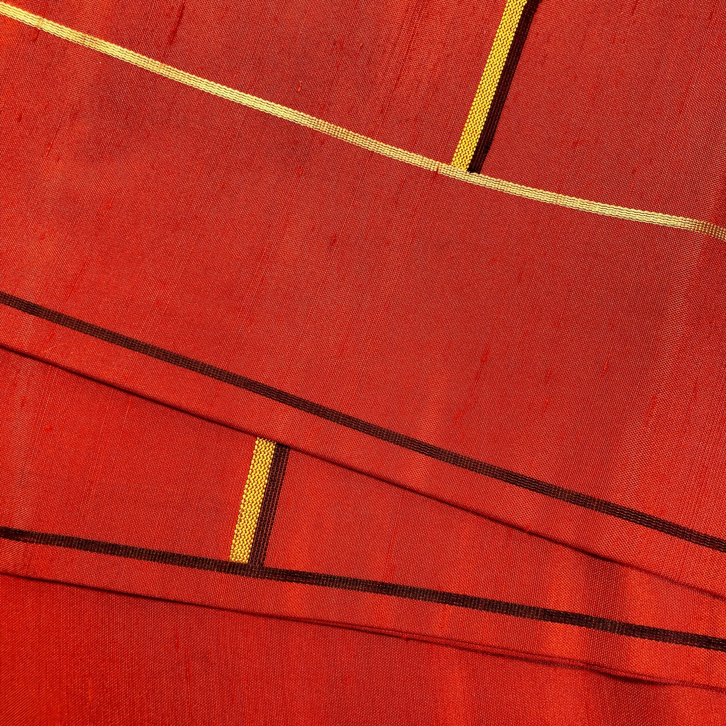 Casual Japanese hanhaba obi - orange red with subtle geometric decoration
