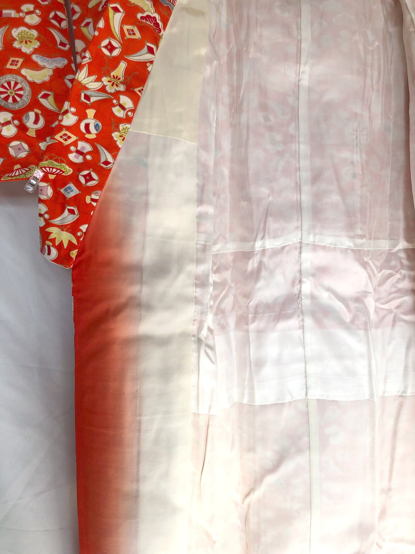 Vintage kimono - orange red with colorful lucky charms pattern