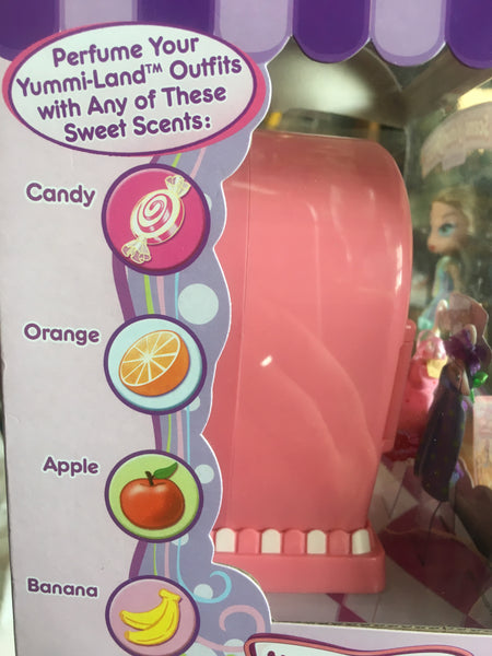 Yummi-Land Scent Your Dress Machine with “Annie a la Mode” Exclusive Doll