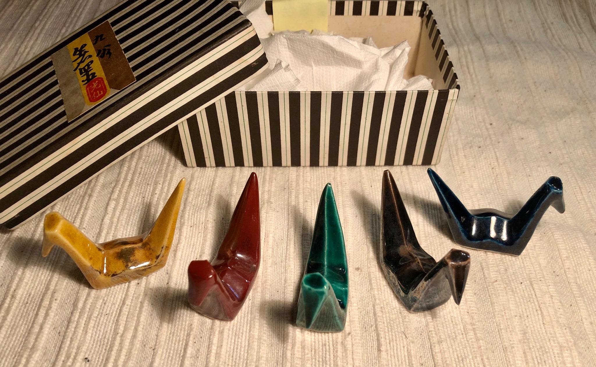 Chopstick rests: set of 5 cranes (2 chipped)