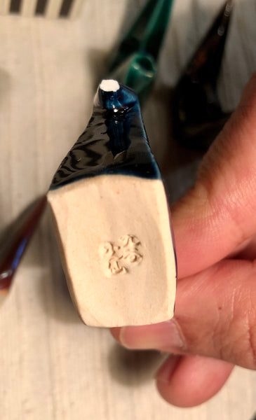 Chopstick rests: set of 5 cranes (2 chipped)