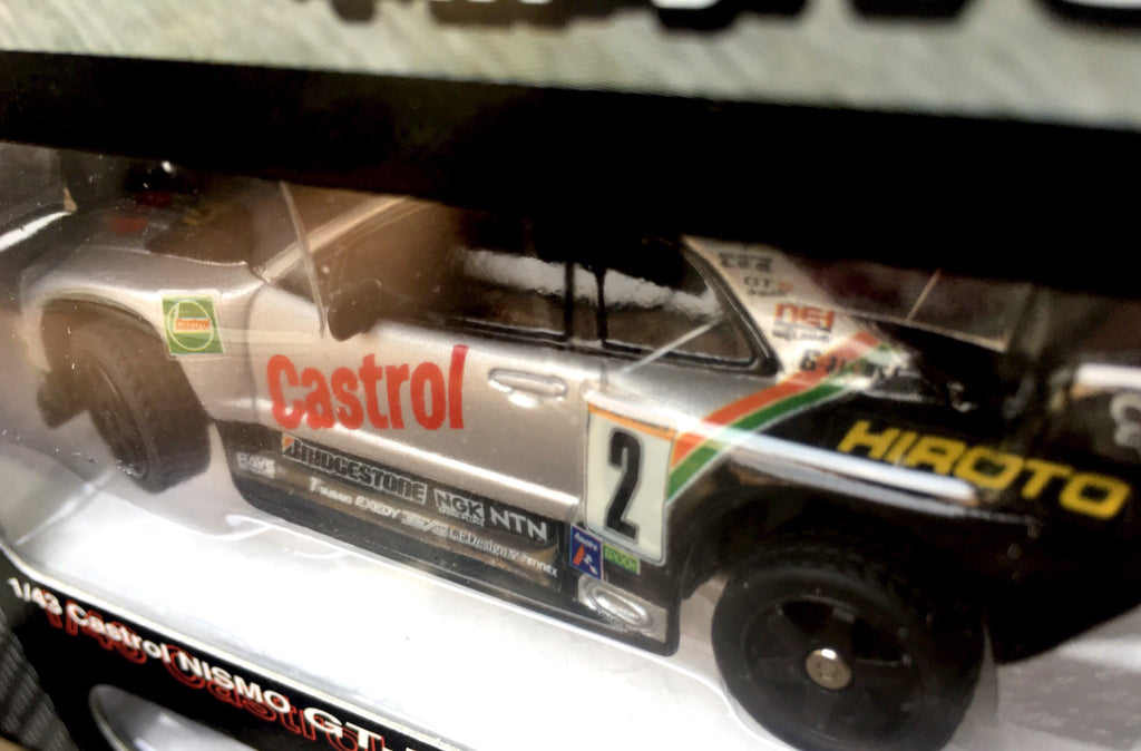 INDOOR RACER Castrol NISMo GT-R ラジコン インドアレーサー カストロール ニスモ　GT-R　おもちゃ ラジコンカー